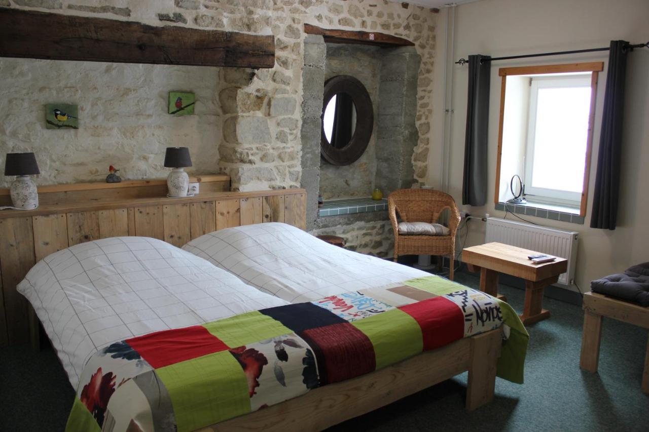 Maison Le Barrage Saint-Gervais-d'Auvergne Экстерьер фото